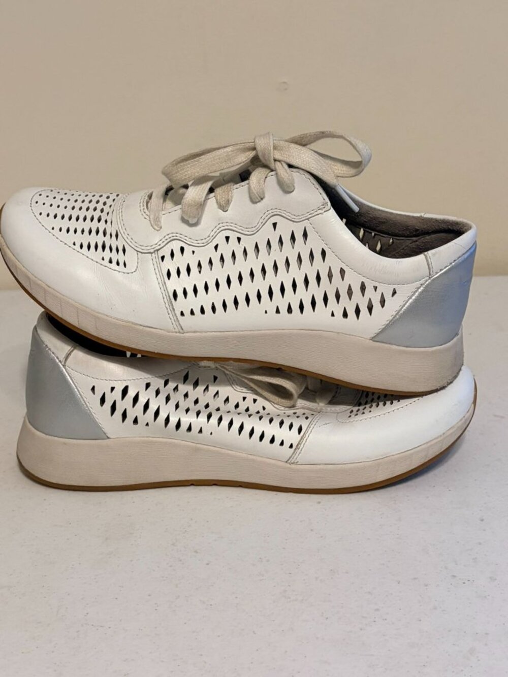 Dansko Women's Charlie White Gray Perforated Leather Sneakers Size 40 9 9.5